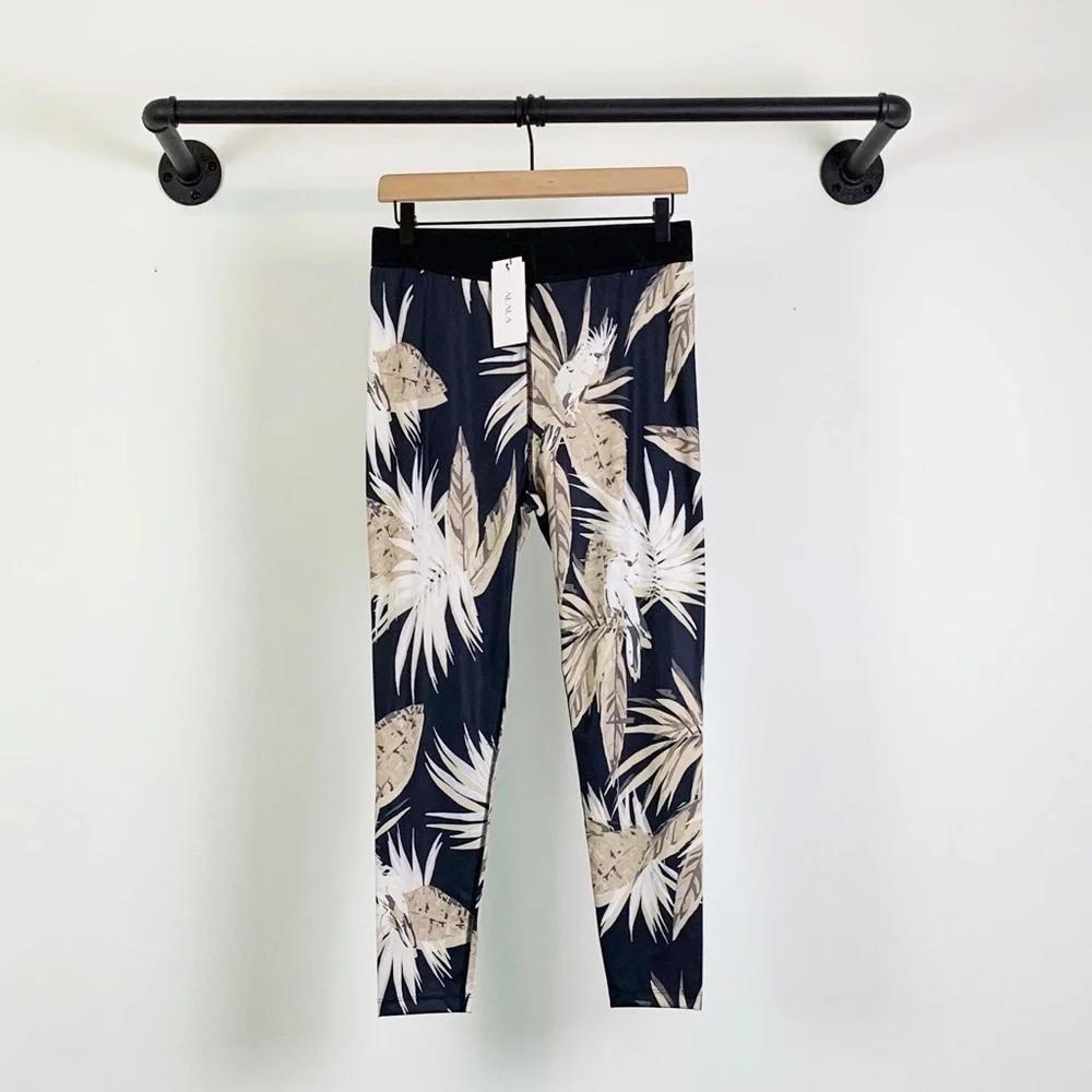 NWT Alala Primary Tight High Rose Skinny Leggings In Neutral Palm Print